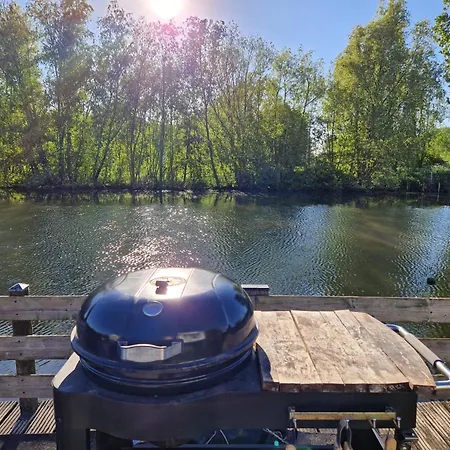 Watercabin In *